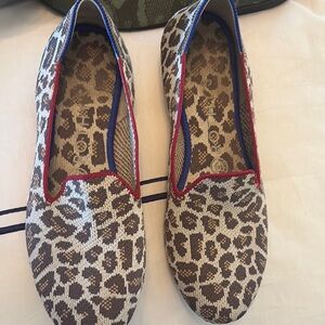 Rothy's Brown and Red Flats with Stylish Design